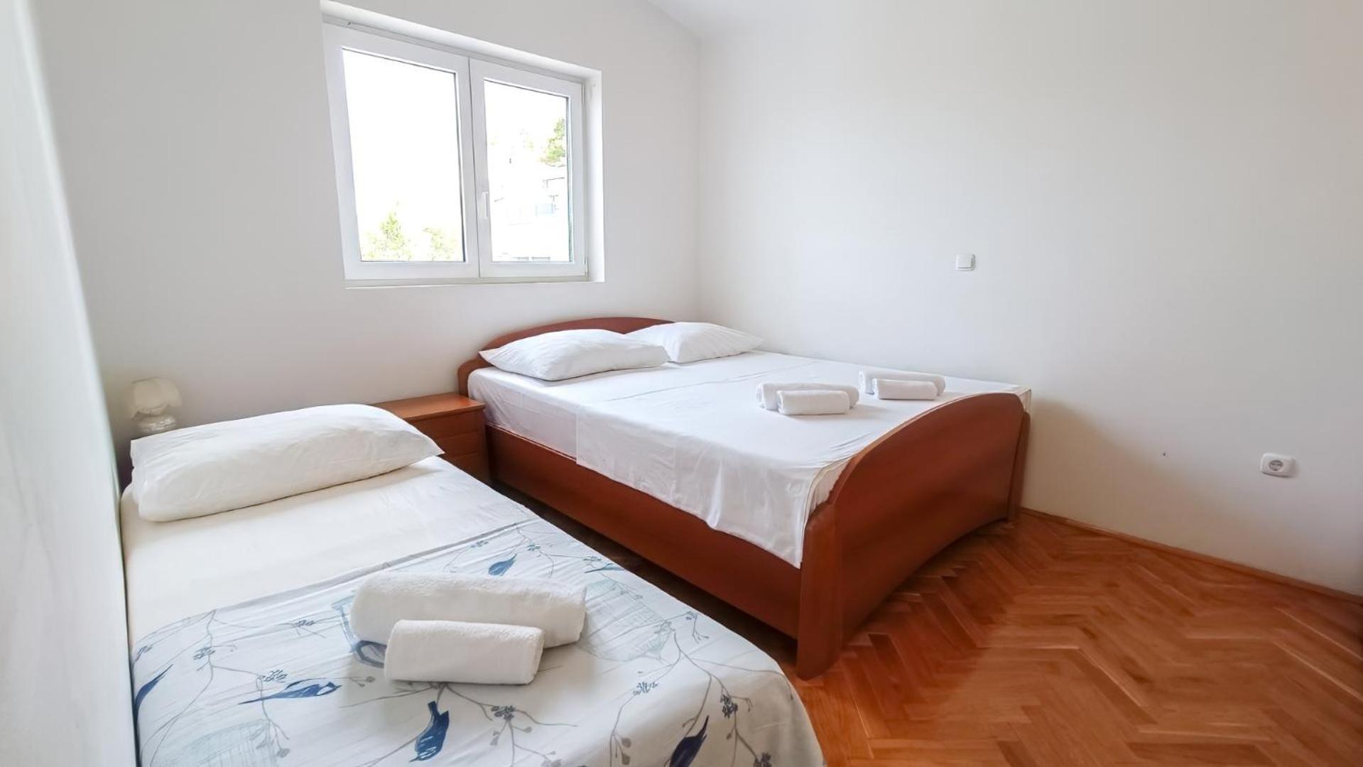 Apartment Huanita Promajna Exteriér fotografie