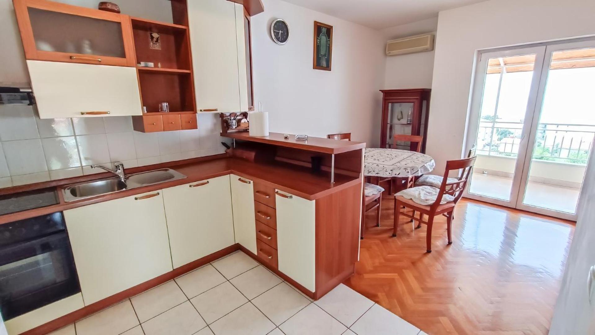 Apartment Huanita Promajna Exteriér fotografie