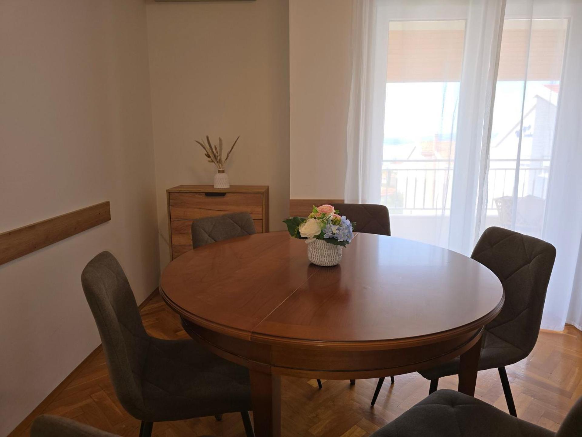 Apartment Huanita Promajna Exteriér fotografie